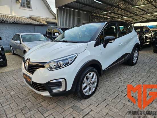 RENAULT-CAPTUR-2017