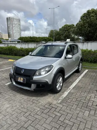 RENAULT SANDERO 1.6 STEPWAY 16V FLEX 4P MANUAL