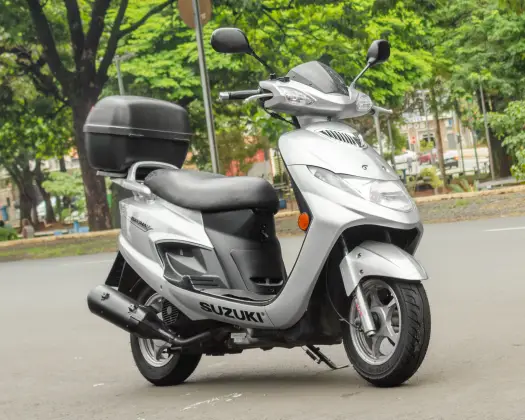 SUZUKI BURGMAN 125 AUTOMATIC 