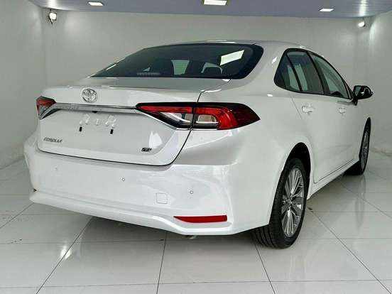 TOYOTA-COROLLA-2026
