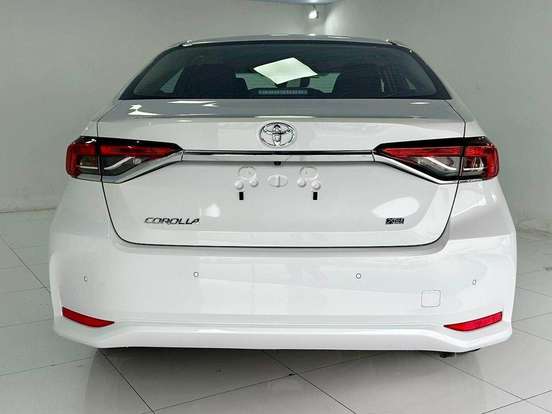 TOYOTA-COROLLA-2026