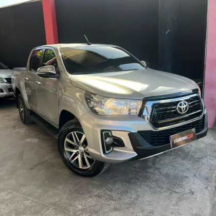 TOYOTA HILUX 2.8 SR 4X4 CD 16V DIESEL 4P AUTOMÁTICO