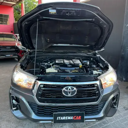 TOYOTA HILUX 2.8 SRV 4X4 CD 16V DIESEL 4P AUTOMÁTICO