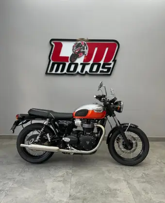 TRIUMPH BONNEVILLE T100 900 