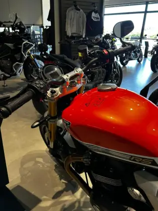 TRIUMPH SPEED TWIN RS 