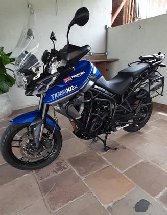 TRIUMPH TIGER 800 XRX 
