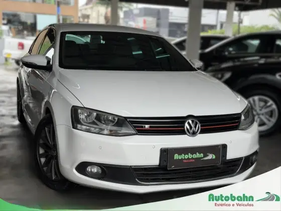 VOLKSWAGEN JETTA 2.0 TSI HIGHLINE 200CV GASOLINA 4P TIPTRONIC