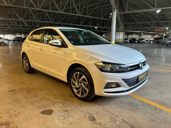 VOLKSWAGEN POLO 1.0 200 TSI HIGHLINE AUTOMÁTICO