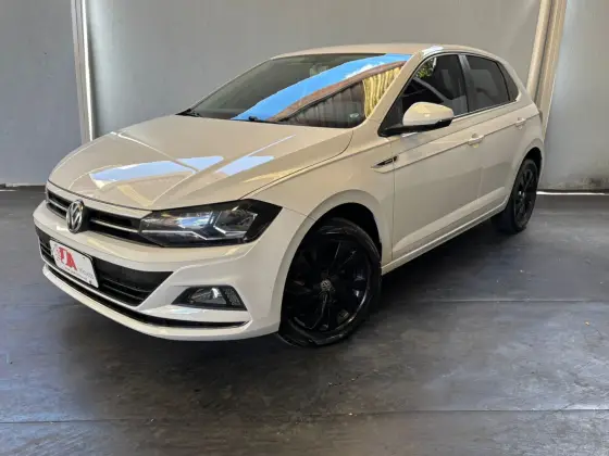 VOLKSWAGEN POLO 1.0 200 TSI HIGHLINE AUTOMÁTICO