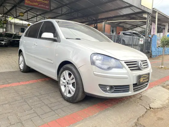 VOLKSWAGEN POLO 1.6 MI 8V FLEX 4P MANUAL VOLKSWAGEN POLO 1.6 MI 8V FLEX 4P MANUAL