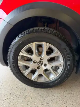 VOLKSWAGEN-SAVEIRO-2014