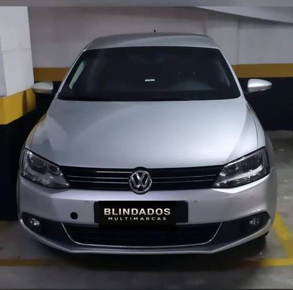 VOLKSWAGEN JETTA 2.0 TSI HIGHLINE 211CV GASOLINA 4P TIPTRONIC