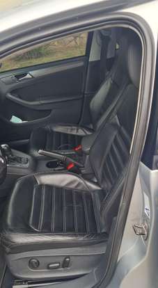 VOLKSWAGEN-JETTA-2013