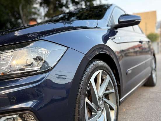 VOLKSWAGEN-POLO-1.0 200 TSI HIGHLINE AUTOMÁTICO VOLKSWAGEN-POLO-2019