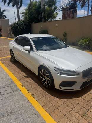 VOLVO-S60-2019
