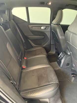 VOLVO-XC40-1.5 T5 RECHARGE R-DESIGN GEARTRONIC VOLVO-XC40-2021