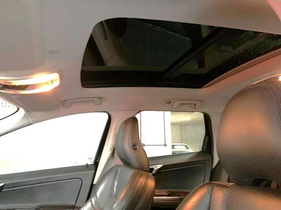 VOLVO-XC60-2013