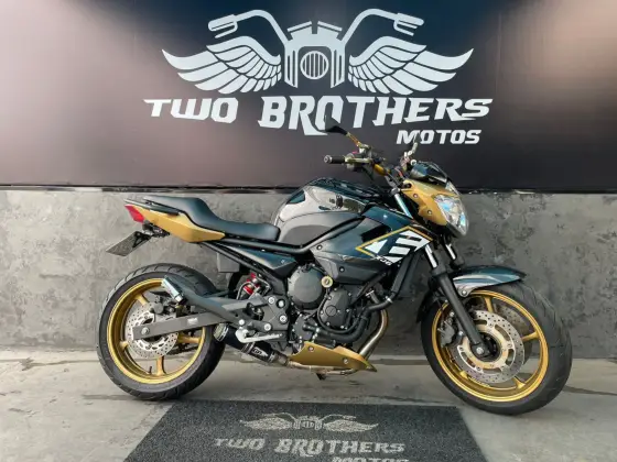 YAMAHA XJ6 N ABS 
