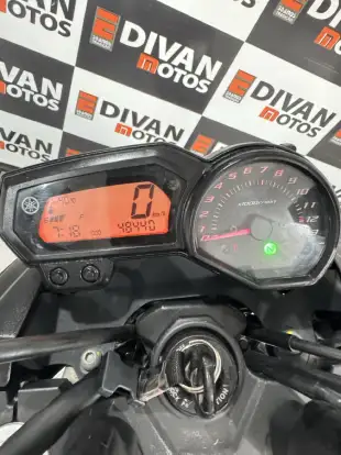 YAMAHA-XJ6 N-2012