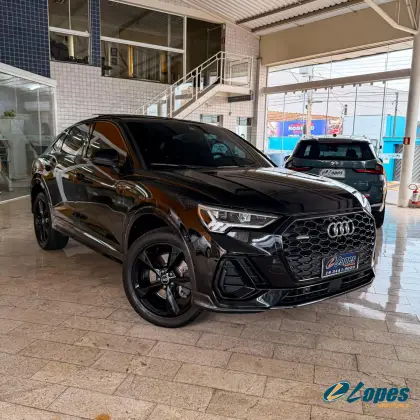 AUDI Q3 2.0 40 TFSI GASOLINA SPORTBACK PERFORMANCE BLACK QUATTRO TIPTRONIC