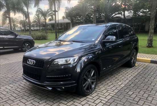 AUDI-Q7-2014