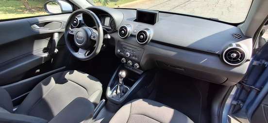 AUDI-A1-1.4 TFSI ATTRACTION 16V 122CV GASOLINA 2P AUTOMÁTICO AUDI-A1-2011