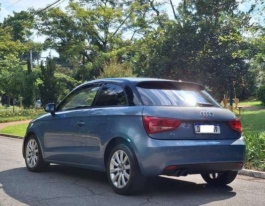 AUDI-A1-1.4 TFSI ATTRACTION 16V 122CV GASOLINA 2P AUTOMÁTICO AUDI-A1-2011