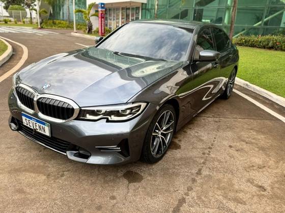 BMW 320i 2.0 16V TURBO GASOLINA SPORT AUTOMÁTICO