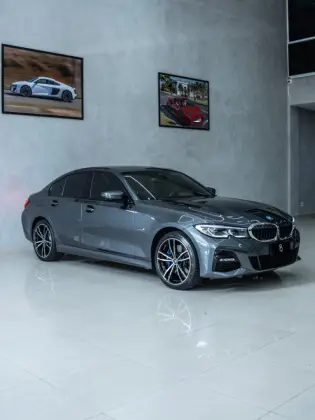 BMW 330e 2.0 16V TURBO HÍBRIDO M SPORT AUTOMÁTICO