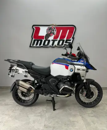 BMW R 1300 GS ADVENTURE TROPHY 