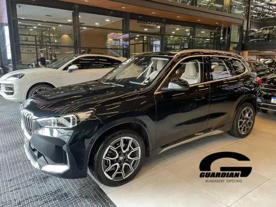 BMW X1 2.0 16V TURBO GASOLINA SDRIVE20I X-LINE STEPTRONIC