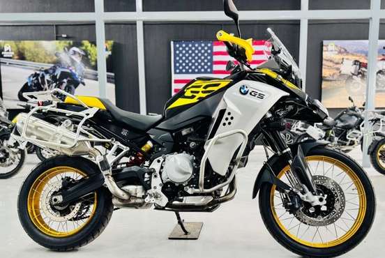 BMW-F 850 GS ADVENTURE PREMIUM-2021