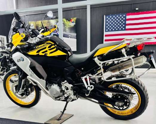 BMW-F 850 GS ADVENTURE PREMIUM-2021