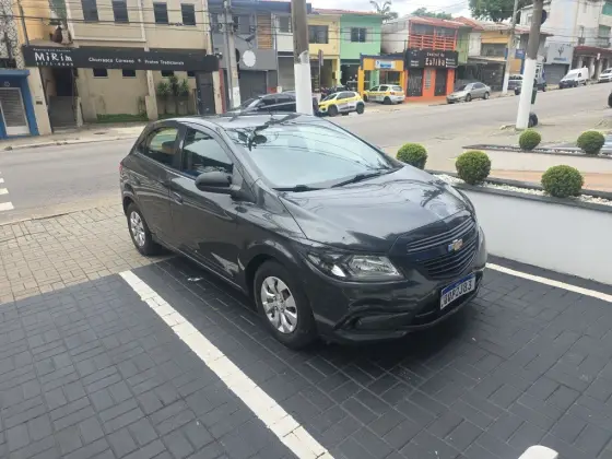 CHEVROLET ONIX 1.0 MPFI JOY 8V FLEX 4P MANUAL