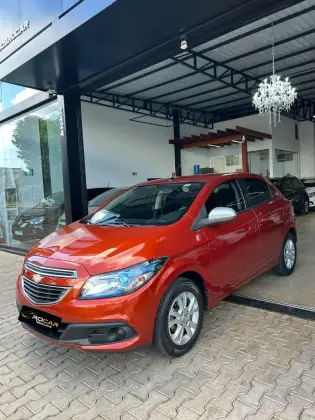 CHEVROLET ONIX 1.0 MPFI LOLLAPALOOZA 8V FLEX 4P MANUAL