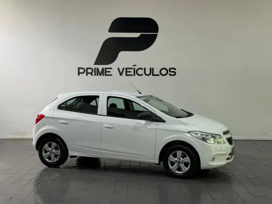 CHEVROLET ONIX 1.0 MPFI LT 8V FLEX 4P MANUAL CHEVROLET ONIX 1.0 MPFI LT 8V FLEX 4P MANUAL