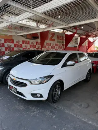 CHEVROLET ONIX 1.4 MPFI LTZ 8V FLEX 4P AUTOMÁTICO