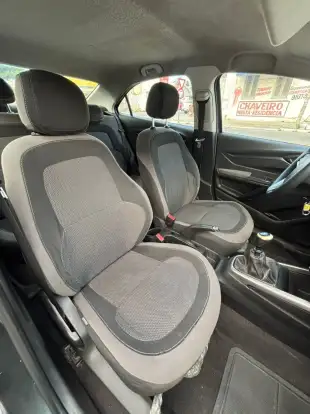 CHEVROLET-PRISMA-2016