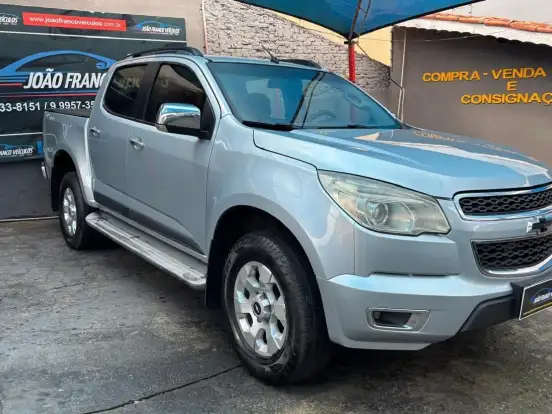 CHEVROLET-S10-2.8 LTZ 4X2 CD 16V TURBO DIESEL 4P AUTOMÁTICO CHEVROLET-S10-2012