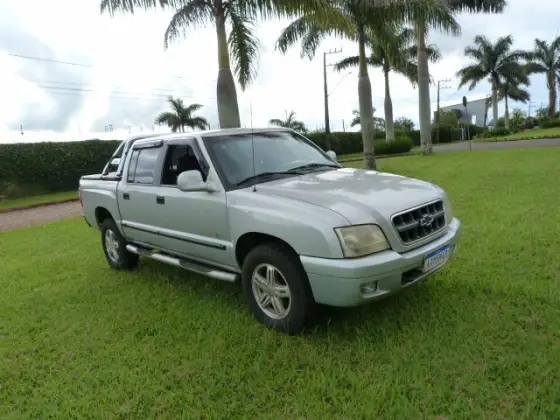 CHEVROLET S10 2.8 STD 4X4 CD 12V TURBO INTERCOOLER DIESEL 4P MANUAL