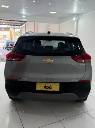 CHEVROLET-TRACKER-2024