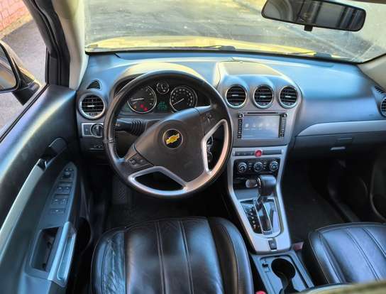 CHEVROLET-CAPTIVA-2012