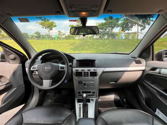 CHEVROLET-VECTRA-2010
