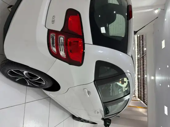 CITROËN-C3-1.6 TENDANCE 16V FLEX 4P AUTOMÁTICO CITROËN-C3-2016