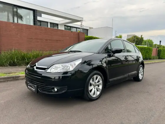 CITROËN C4 2.0 GLX 16V FLEX 4P AUTOMÁTICO