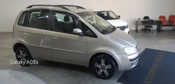 FIAT IDEA 1.4 MPI ELX 8V FLEX 4P MANUAL