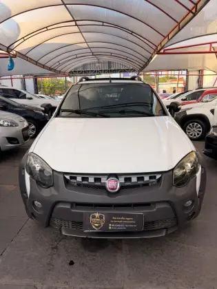 FIAT STRADA 1.8 MPI ADVENTURE CD 16V FLEX 3P MANUAL