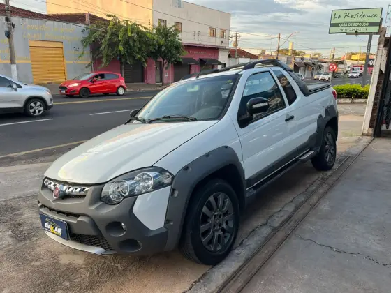 FIAT STRADA 1.8 MPI ADVENTURE CE 16V FLEX 2P MANUAL