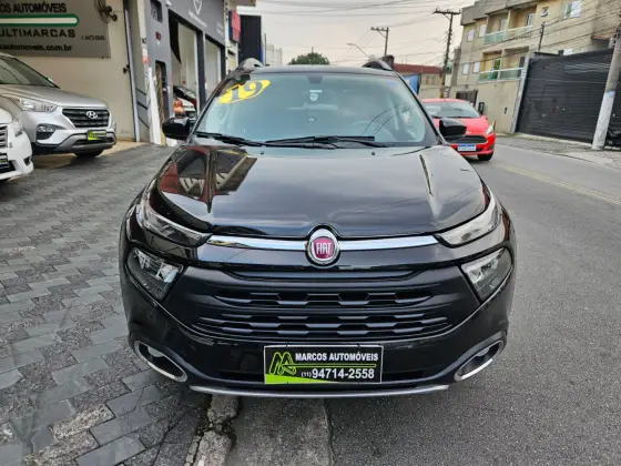 FIAT TORO 2.0 16V TURBO DIESEL FREEDOM 4WD AT9 FIAT TORO 2.0 16V TURBO DIESEL FREEDOM 4WD AT9