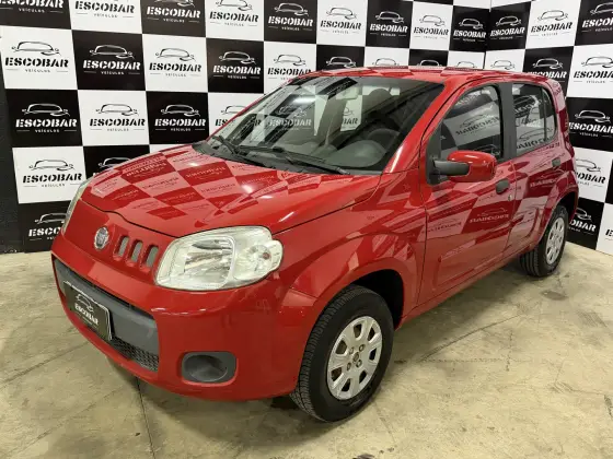 FIAT UNO 1.0 VIVACE 8V FLEX 4P MANUAL FIAT UNO 1.0 VIVACE 8V FLEX 4P MANUAL